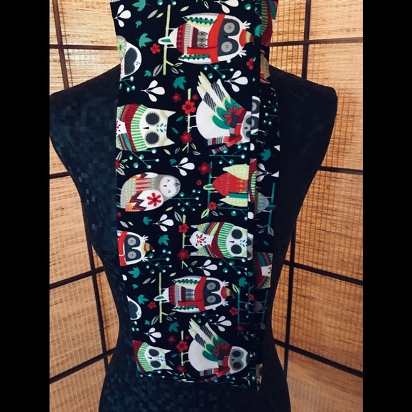 Owl scarf Very Colorful Adorable - Picture 1 of 3